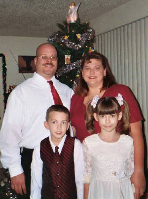 family_christmas_portrait.jpg